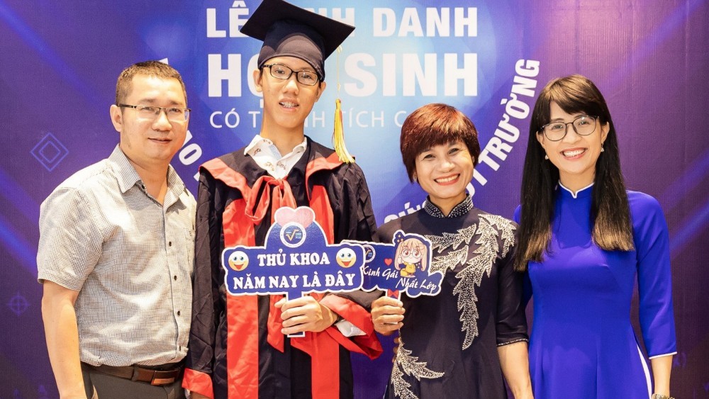 🎉 TRUNG TÂM LUYỆN THI ĐÁNH GIÁ NĂNG LỰC ONE THOUSAND PLUS CÓ GÌ " HOT" ? 🎉